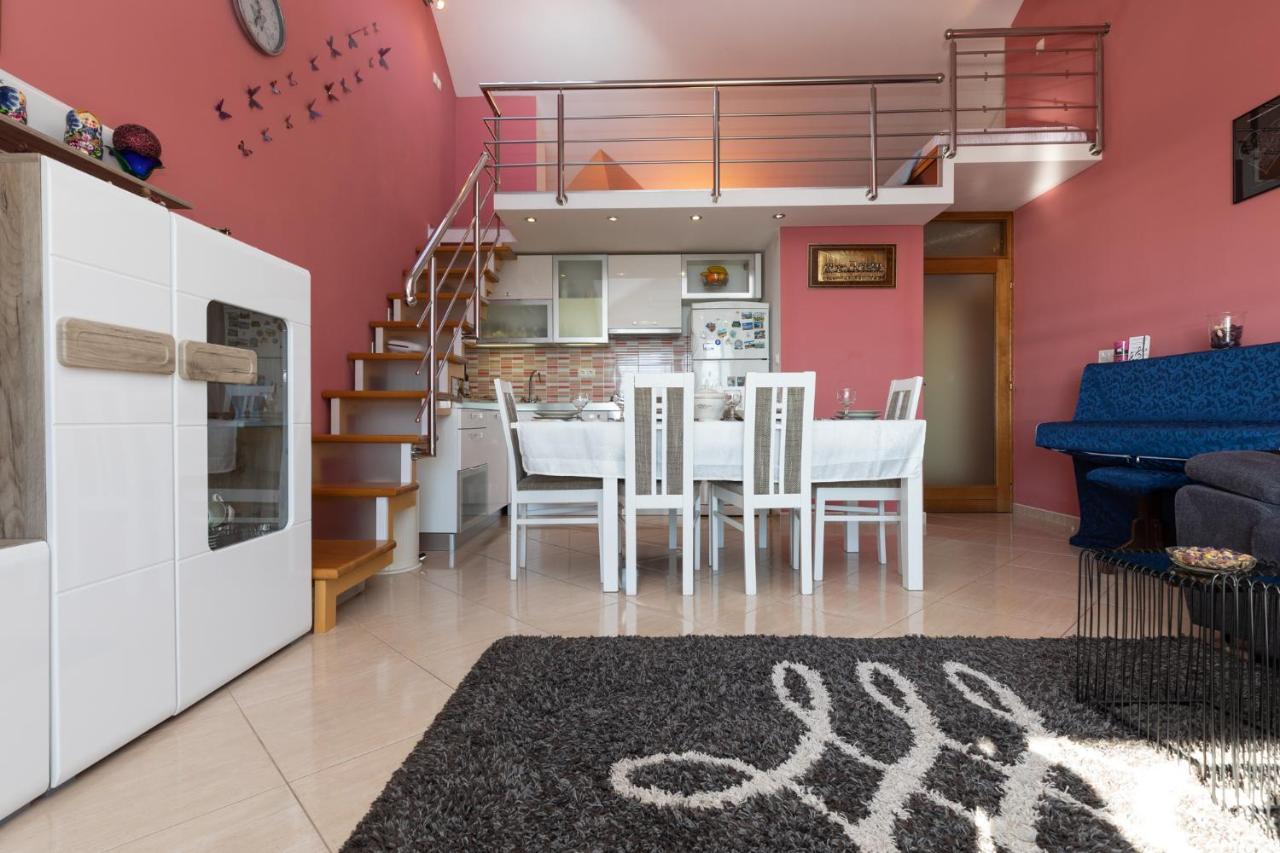 Apartman Monika Omiš Exteriér fotografie